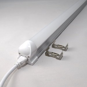 画像9: 【即納】LED蛍光灯 器具一体型 21W 40W型 【高演色 クラス2】 【演色A】 演色性Ra92   直管タイプ LED照明 1210mm   低ノイズ設計 2835素子 昼白色(5000-5500K) 照射角度180° 2年保証 同梱不可【送料無料対象外商品】